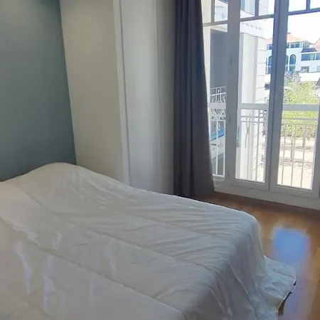 Cocoon 45 M With Balcony Near The Apartmán Arcachon